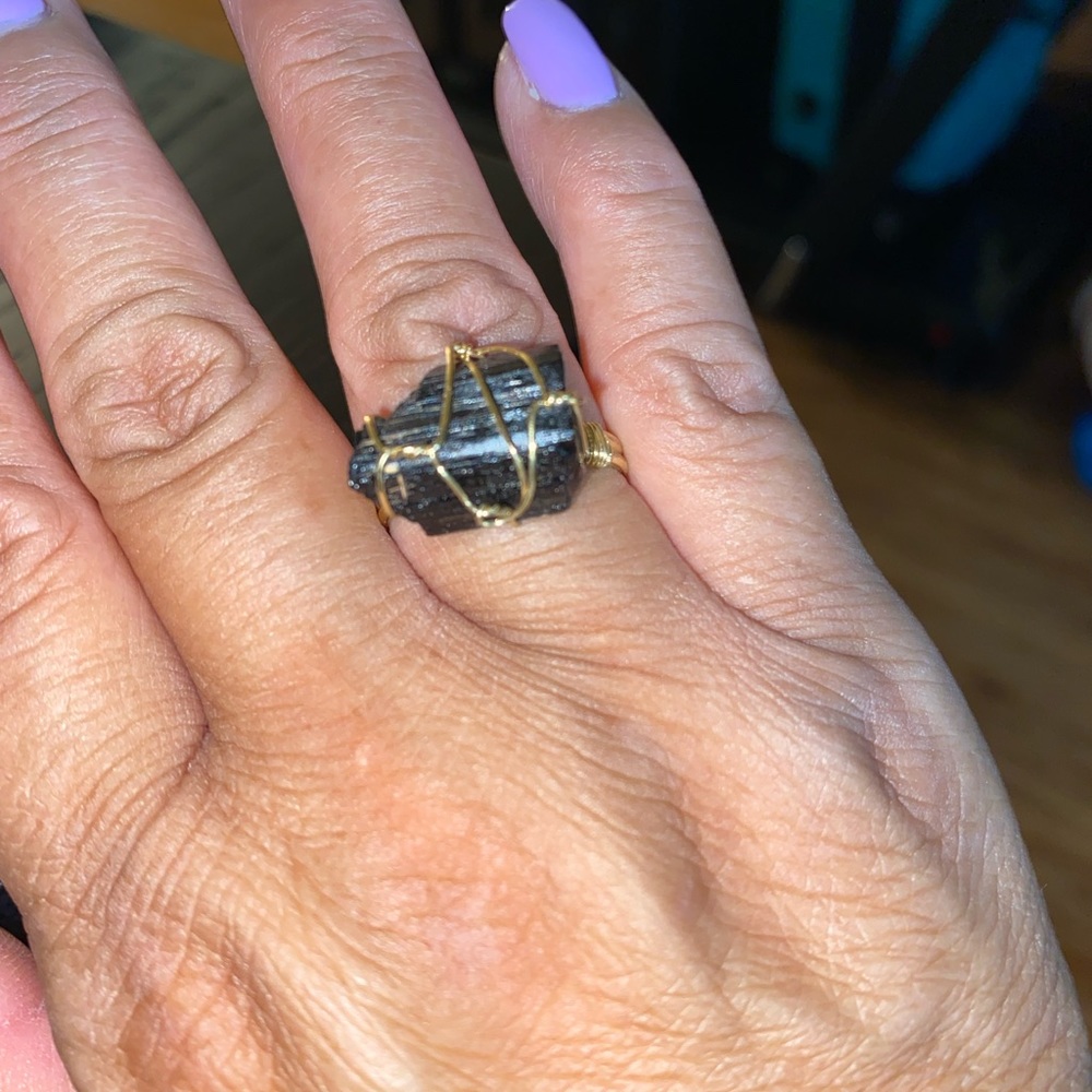 Genuine Black Tourmaline Wire Ring💍